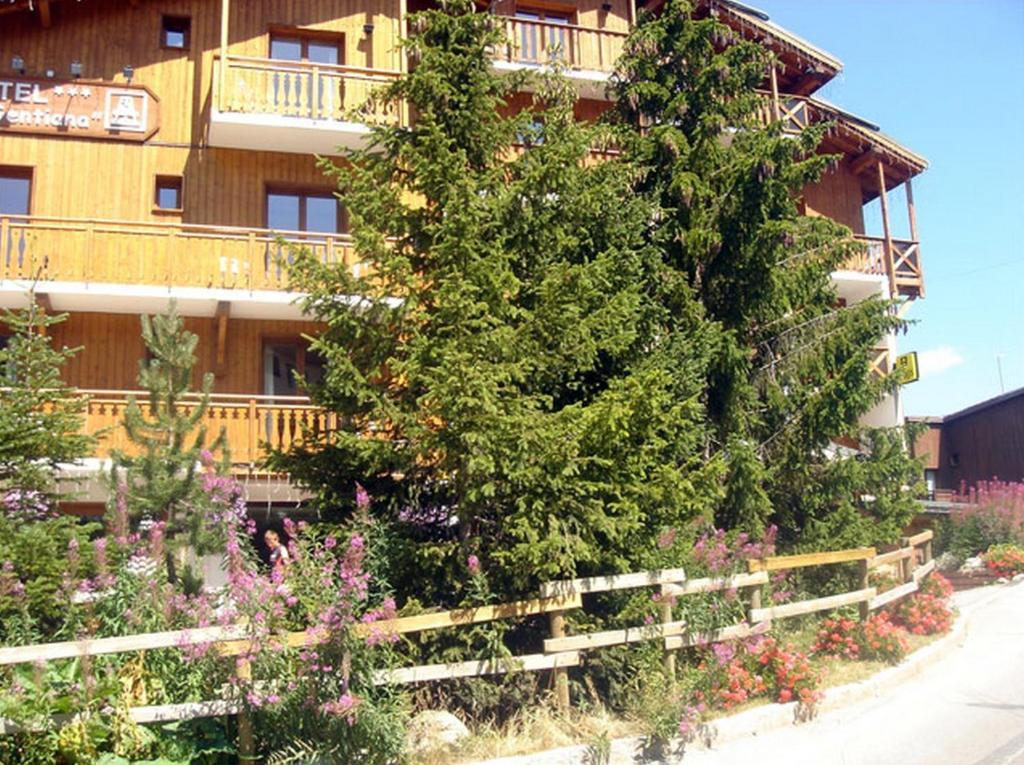 Hotel Le Gentiana Tignes Buitenkant foto